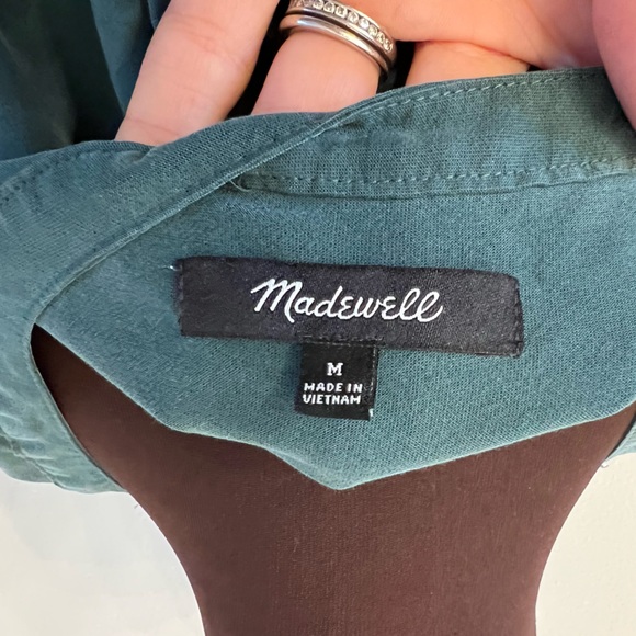 Madewell Sandwashed Popover Top Medium M EUC - Picture 5 of 6